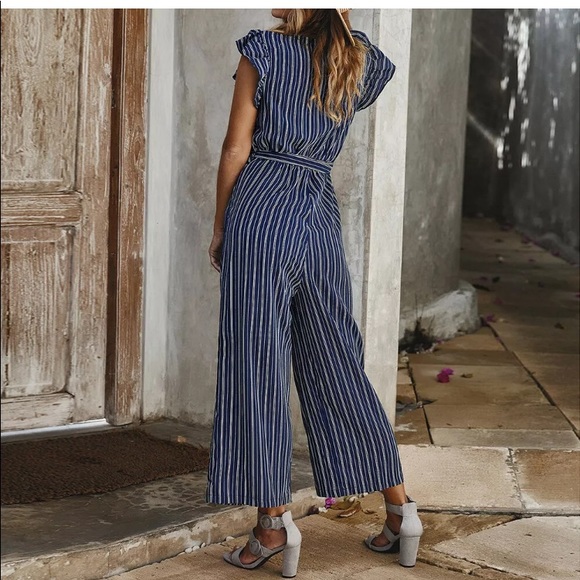Striped Ruffle-Sleeve Jumpsuit - Picture 5 of 7